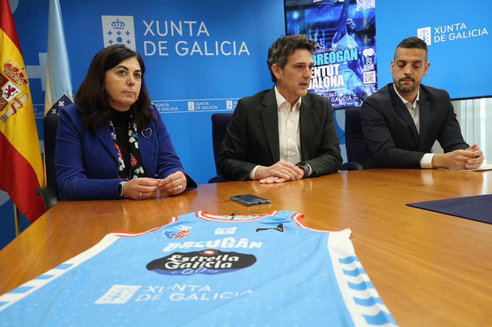 Imaxe 2 de 3 asociada á nova