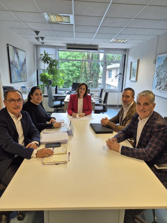 Imaxe da nova:A Xunta avalía posibles vías de colaboración co concello ourensán da Arnoia