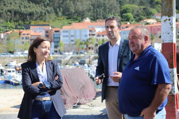 Imagen de la noticia:La Xunta financia 5 cursos de formación en el ámbito marítimo-pesquero en Porto do Son para ahondar en la competitividad y r...
