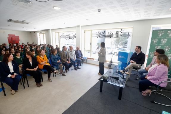Imaxe da nova:Galicia reduce as súas emisións contaminantes a un ritmo cinco veces maior que o conxunto de España