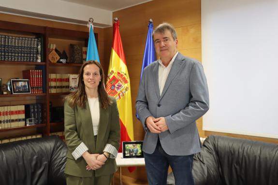 Imaxe da nova:O delegado territorial da Xunta en Ourense reúnese coa alcaldesa de Bande para abordar vías de colaboración en proxectos de interes...