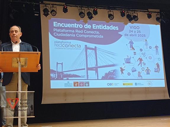 Imagen de la noticia:La Xunta apuesta por seguir potenciando las competencias digitales para mejorar la inserción sociolaboral de las personas en...