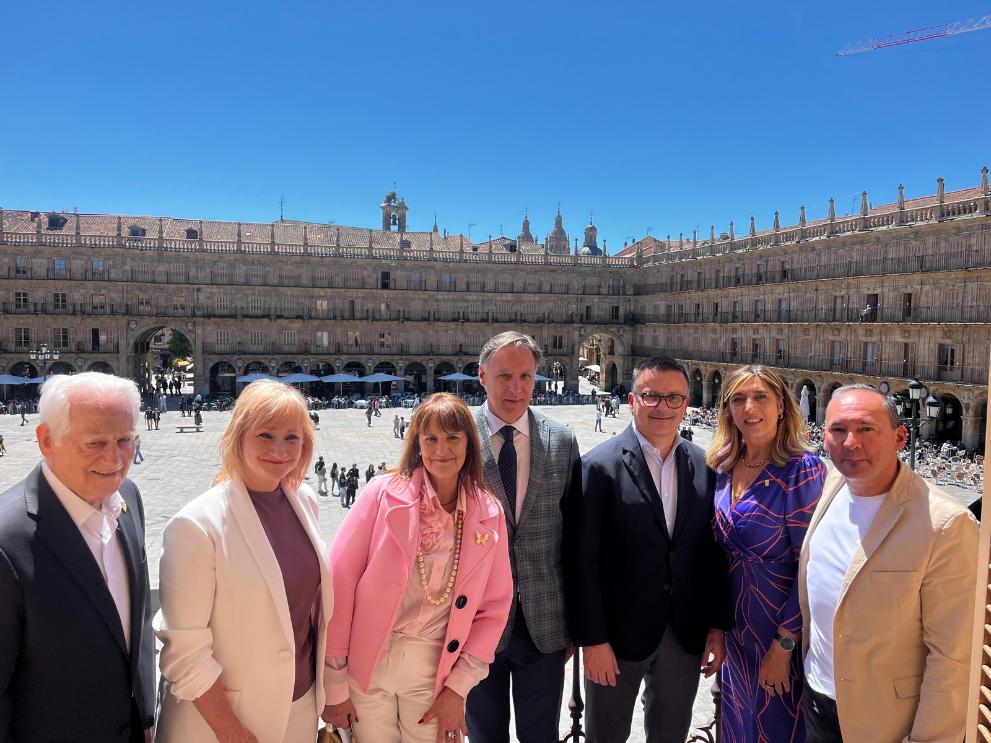 Imaxe 4 de 5 asociada á nova