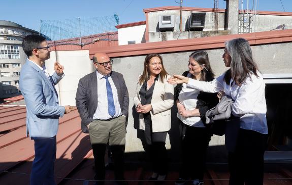 Imaxe da nova:A Xunta inviste 250.000 euros na renovación da cuberta do IES Politécnico de Vigo