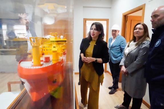 Imagen de la noticia:Lorenzana destaca el liderazgo nacional del naval gallego, con la mayor carga de trabajo desde 2019