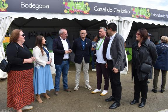 Imagen de la noticia:La Xunta destaca en la 62ª Feira do Viño do Ribeiro la capacidad del sector vitivinícola como motor de empleo y de dinamizac...