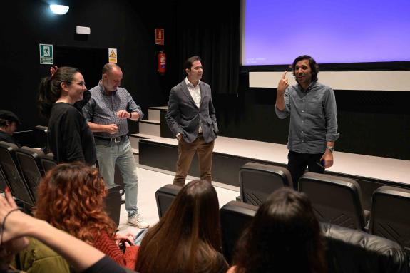 Imaxe da nova:A Xunta desenvolve na Filmoteca de Galicia un encontro coa Asociación de Distribuidores Independentes Cinematográficos