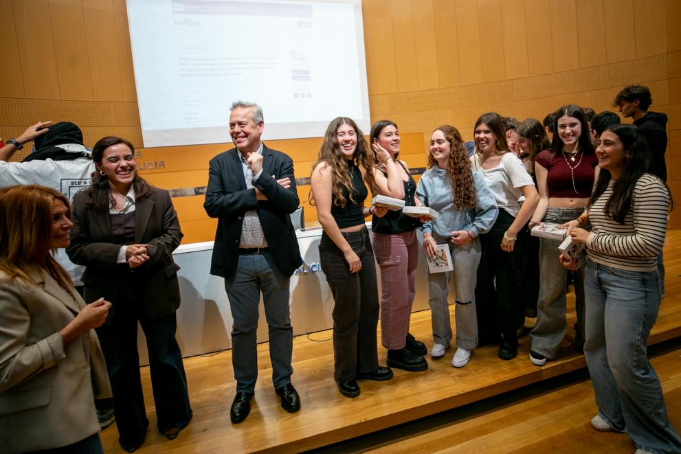 Imaxe 3 de 4 asociada á nova