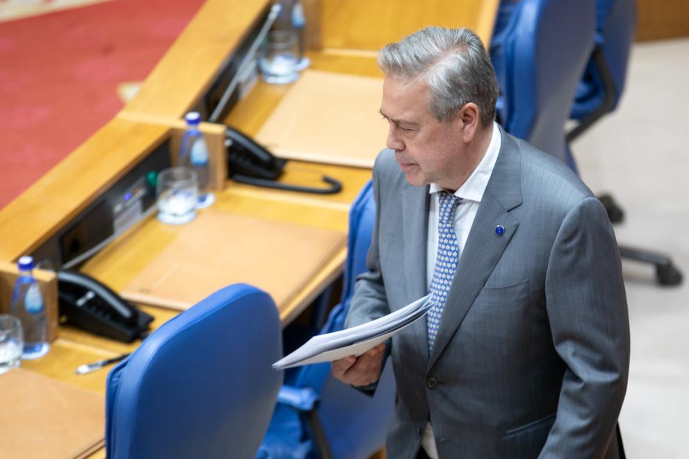 Imaxe 2 de 2 asociada á nova