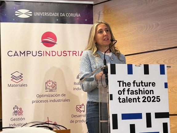 Imagen de la noticia:Aneiros ponen en valor el papel dinamizador del Grado de Gestión Industrial de la Moda durante la clausura de la jornada 'Th...