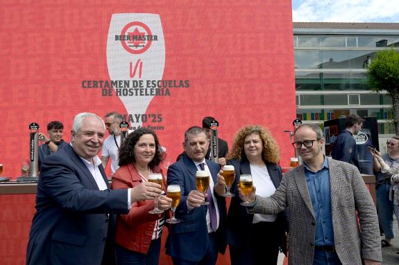 Imaxe da nova:A Xunta felicita aos participantes do VI Certame de Servizo de Estrella Galicia Escolas de Hostalería pola alta cualificación acada...