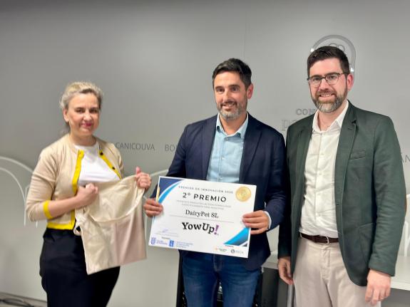 Imagen de la noticia:La Xunta participa en la entrega de galardones de las primeras jornadas de innovación ´Pont-Up Store´