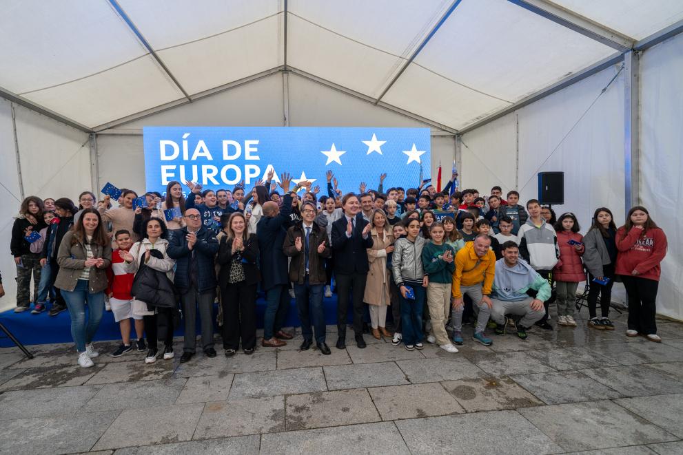 Imaxe 3 de 3 asociada á nova