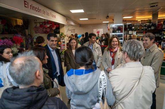 Imaxe da nova:A Xunta arranca en Vigo as xincanas educativas da iniciativa ‘Localízate’ para conectar a mocidade co comercio local en diferentes ...