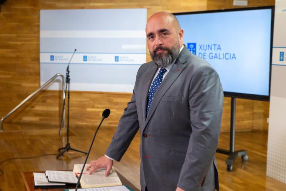Imagen de la noticia:López Campos asiste a la toma de posesión del nuevo director general de Patrimonio Cultural