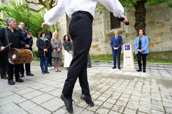 Imaxe da nova:Rueda enxalza en Bilbao o valor universal do Camiño de Santiago e a cooperación institucional entre Galicia e Euskadi