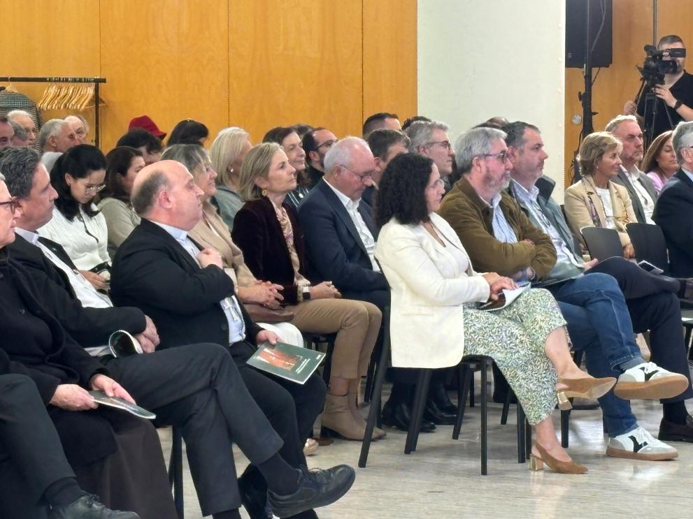 Imaxe 2 de 4 asociada á nova