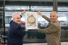 A Xunta e Vegalsa-Eroski festexan as letras galegas cunha campaña que homenaxea as cantareiras