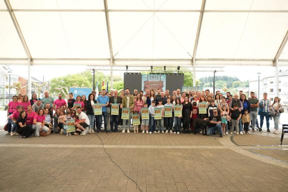 Imagen de la noticia:La Xunta define a las Olimpiadas Rurales de Friol como elemento dinamizador social, cultural y económico del rural gallego
