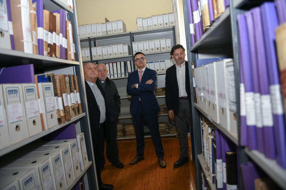 Imaxe 2 de 3 asociada á nova