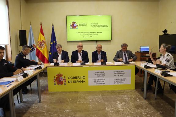Imaxe da nova:O delegado territorial da Xunta en Ourense asiste á reunión da Xunta Local de Seguridade de Ourense