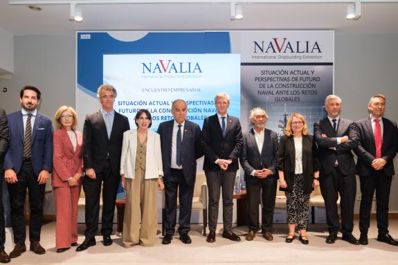 Imagen de la noticia:Rueda reafirma el apoyo de la Xunta al sector naval y destaca la importancia estratégica de Navalia como escaparate internac...