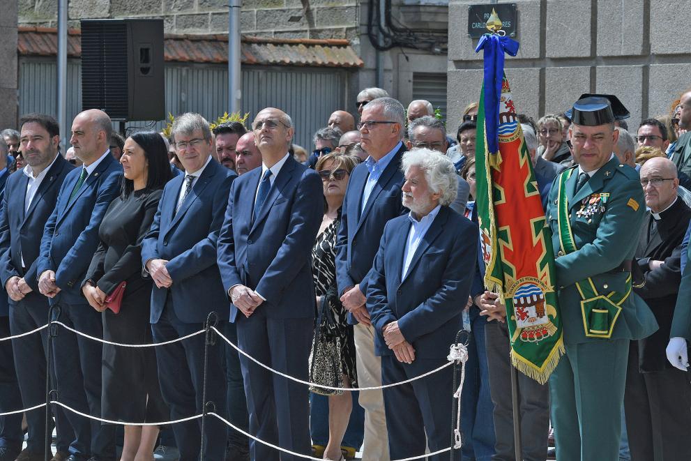 Imaxe 2 de 2 asociada á nova