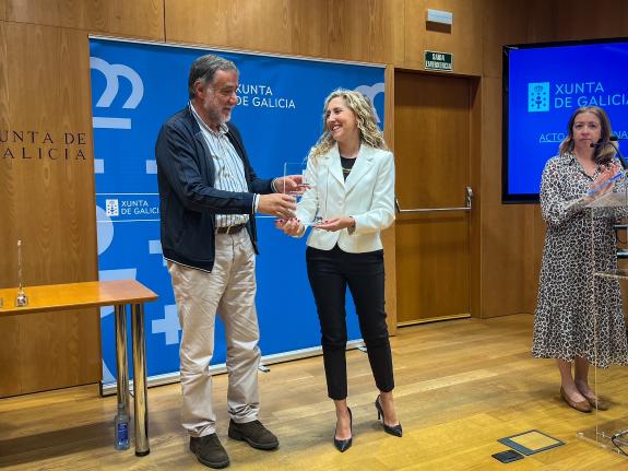Imagen de la noticia:La Xunta homenajea a ocho profesionales jubilados en la delegación territorial de Ferrol en el último año