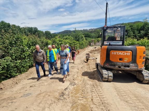 Imagen de la noticia:Avanzan a buen ritmo las obras de la primera fase de la extensión del saneamiento municipal a la parroquia de Ribadetea en l...