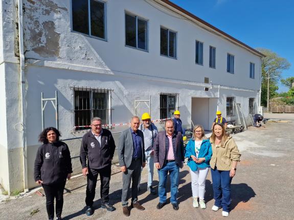 Imagen de la noticia:La Xunta invierte más de 410.000 euros en en el taller dual de empleo de Lalín que está formando a 20 desempleados