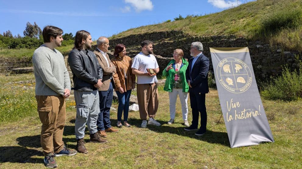 Imaxe 3 de 3 asociada á nova