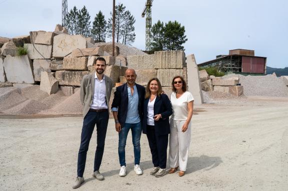 Imaxe da nova:Ana Ortiz y Pablo Fernández participan en la presentación del proyecto del Concello do Porriño para la Feria *Stonegal