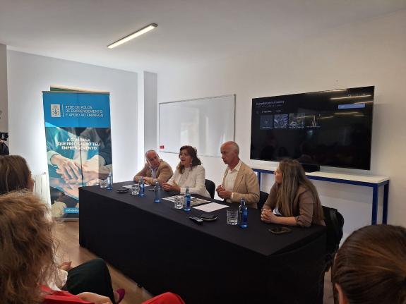 Imagen de la noticia:La Xunta destaca el papel de la mujer en el emprendimiento rural en una nueva jornada en el por el de Vilanova de Arousa