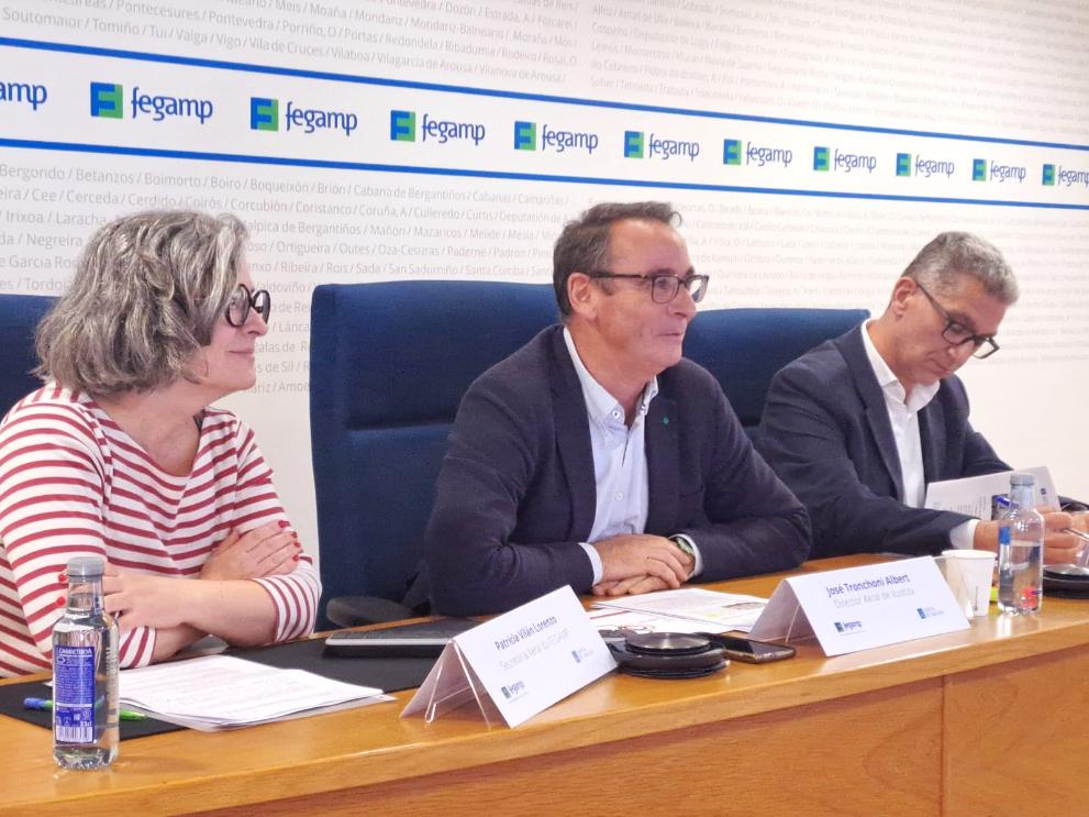 Imaxe 1 de 2 asociada á nova