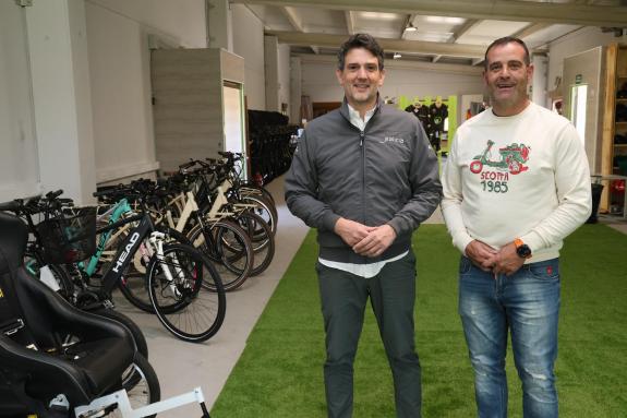 Imaxe da nova:A Xunta ten aberto o prazo de solicitude das axudas para mercar bicicletas eléctricas de pedaleo asistido ou para cadeiras de rodas