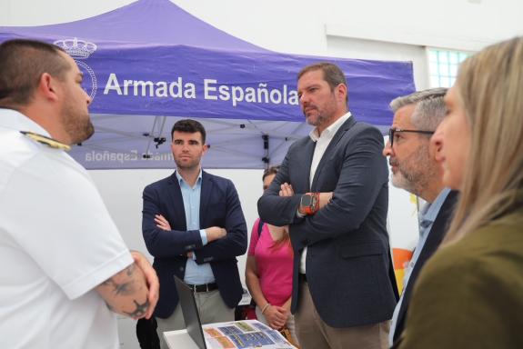 Imagen de la noticia:López Campos anima a la juventud a acercarse a la muestra de orientación educativa de A Estrada