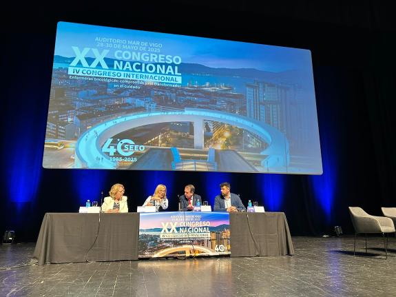 Imaxe da nova:Sanidade destaca o papel esencial dos profesionais de enfermería oncolóxica nos cribados poboacionais de cancro que promove a Xunta