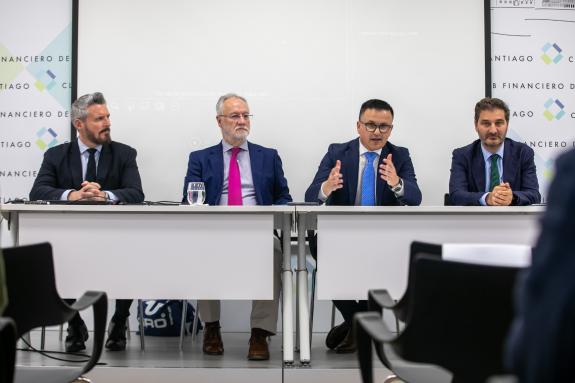 Imagen de la noticia:La Xunta destaca la importancia de promover un modelo formativo para el empleo más flexible y a la carta para reforzar la co...