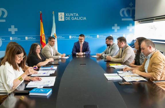 Imagen de la noticia:La Xunta reconoce con una aportación extraordinaria las acciones de dinamización de cinco centros comerciales abiertos dentr...