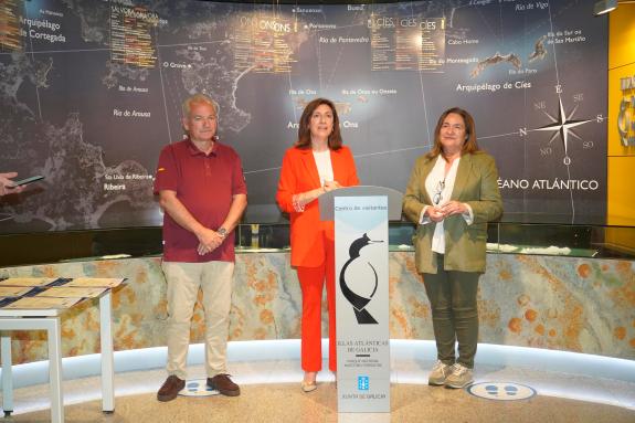 Imaxe da nova:A Xunta pon en valor o compromiso das axencias de viaxes cun turismo sostible que garanta a protección dos valores do Parque Nacion...