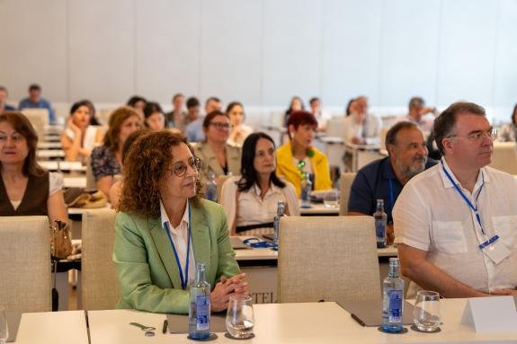 Imagen de la noticia:La Xunta realizó más de 283.000 pruebas desde la puesta en marcha del plan para la eliminación de la Hepatitis C, que permit...