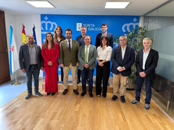 Imaxe da nova:A Xunta aborda cos concellos da mancomunidade do Deza a ampliación proposta pola entidade para incorporar catro novos municipios