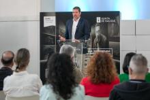 A Xunta e a Fundación Castelao desenvolven unha mostra inmersiva cunha recreación hiperrealista de Castelao e a súa voz grazas á intelixencia artificial
