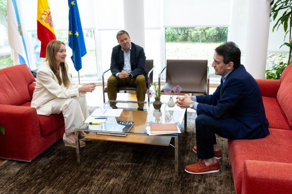 Imaxe da nova:Fabiola García destaca o reforzo na atención ás persoas maiores que supón a ampliación da residencia municipal de Crecente