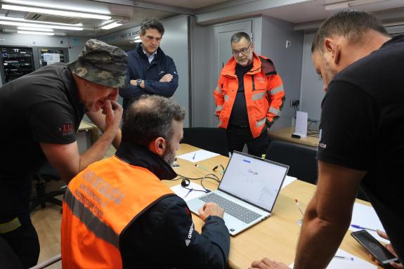 Imaxe da nova:A Xunta participa nun simulacro de incendio de nivel 2 orixinado no concello de Riotorto