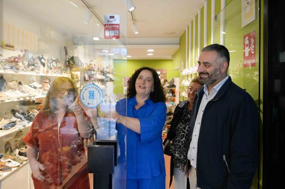 Imaxe da nova:Belén do Campo anima a  aproveitar os descontos dunha nova edición dos Bonos Activa Comercio antes de que se esgote o crédito