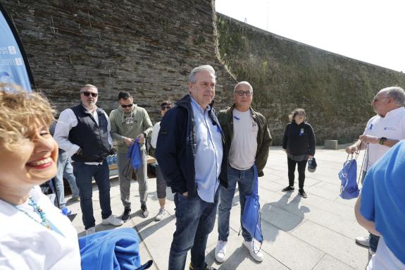 Imagen de la noticia:La Xunta llama a la concienciación sobre el cáncer de próstata en la andadura organizada por el Hospital Universitario Lucus...