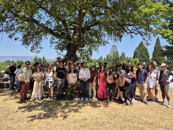 Imagen de la noticia:La Xunta pone en valor las reuniones del proyecto Fixar para potenciar los colivings y avanzar en el intercambio de experien...