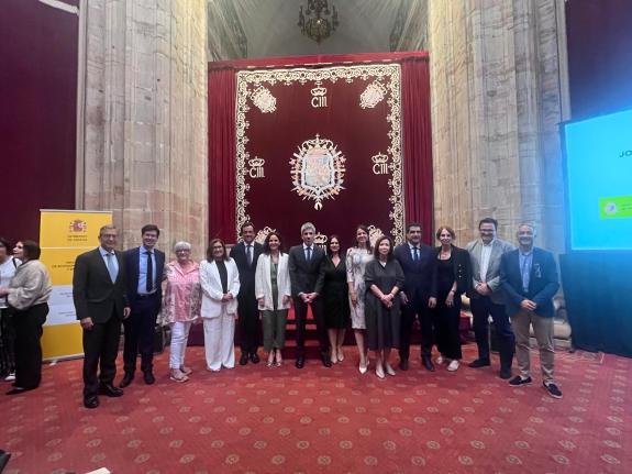 Imaxe da nova:A Xunta pon en valor nunha nova xornada estatal de directores xerais de comercio o seu compromiso co sector e a promoción da remuda...