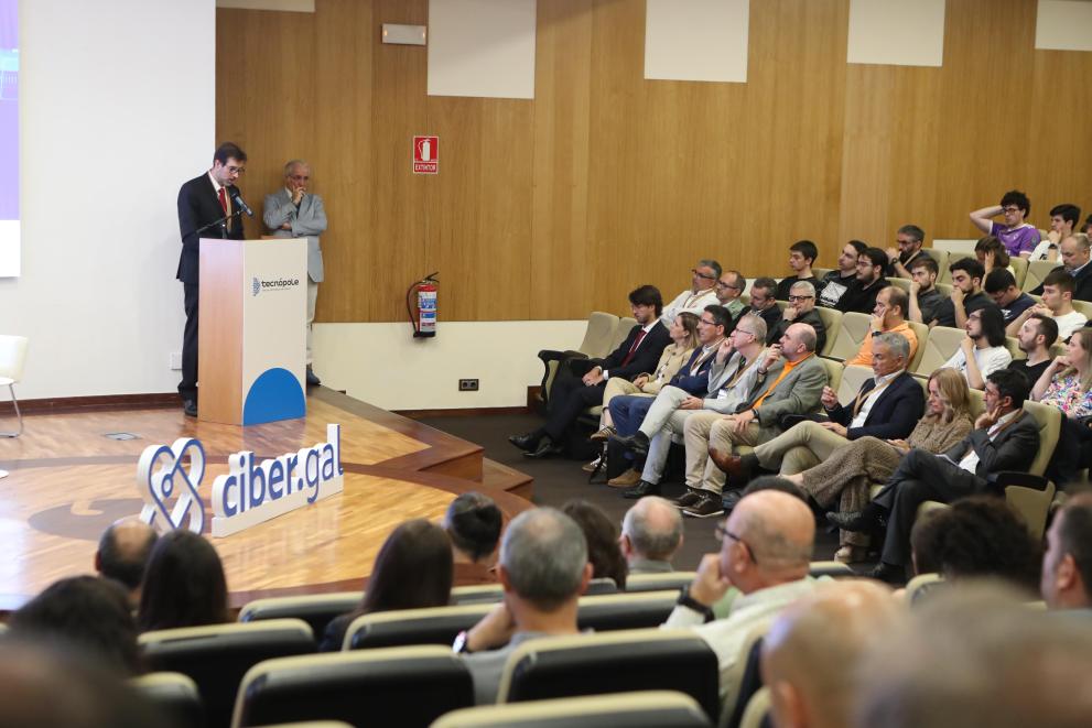 Imaxe 2 de 2 asociada á nova